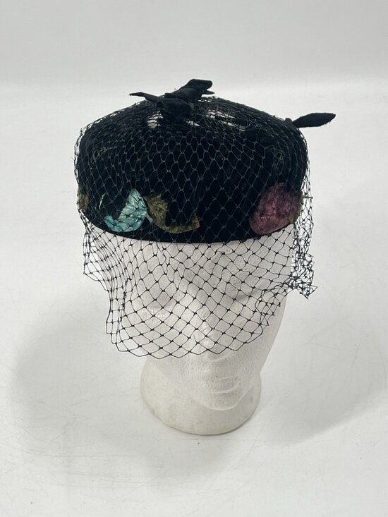 Vintage Black Velvet Pillbox Hat Birdcage Veil Jackie O Cocktail Hat main image 4